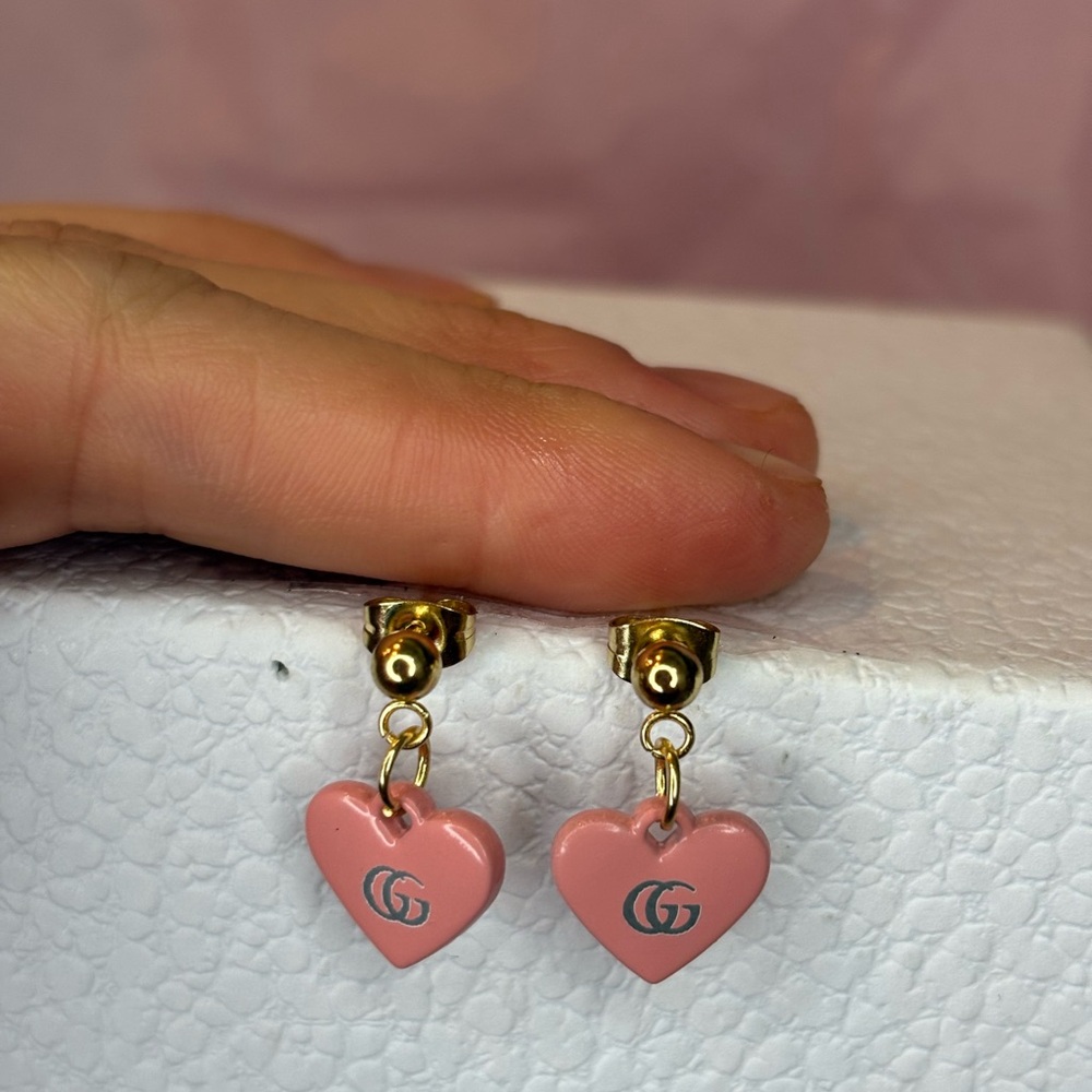 Gg gold and pink earring